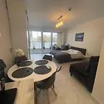 Lägenhet Kasprowicza 20 Luxury - Free Pool, Saunas, Salzgrotte, Jacuzzi, Gym, Children's Playroom, Fitness Kołobrzeg